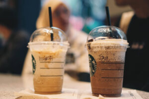 Starbucks airiz-Bs2BRftApxg-unsplash